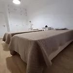 Central And New Fancy 2 Bedroom Apart.W/ 2 Wc