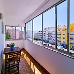 Flh Faro Spacious Flat With Balcony