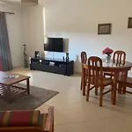 Nice Apartment Near Faro\'S Airport