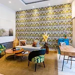 Fab\'S House