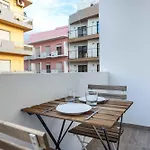 Blife Farensya Private Rooms