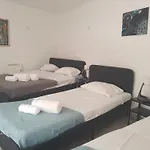 Blife Faro City Life Private Rooms