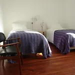 Casas Adentro