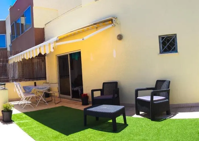 Ria Terrace Apartment II