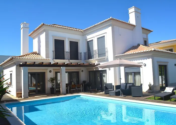 Casa Das Oliveiras - Moradia De Luxo T4 Na Praia De Faro