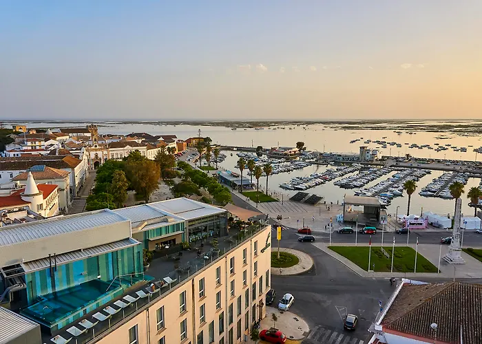 Hotel Faro & Beach Club