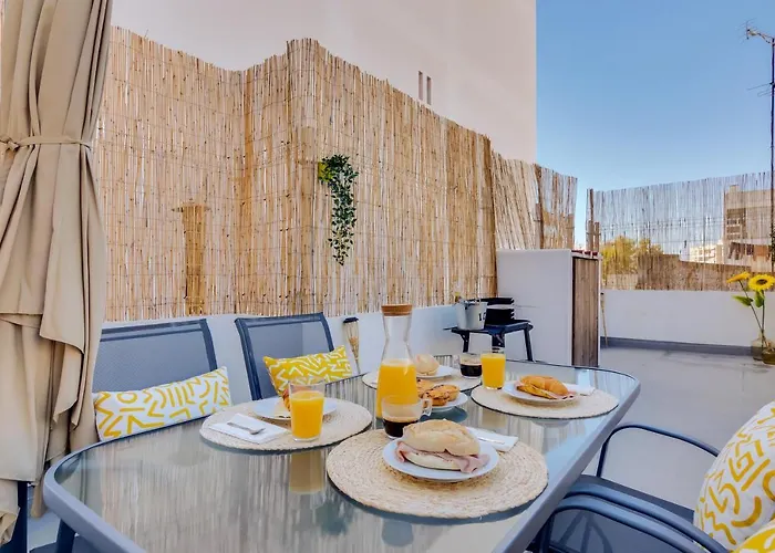 Faro: Casa Trevo Com Terraco Bbq