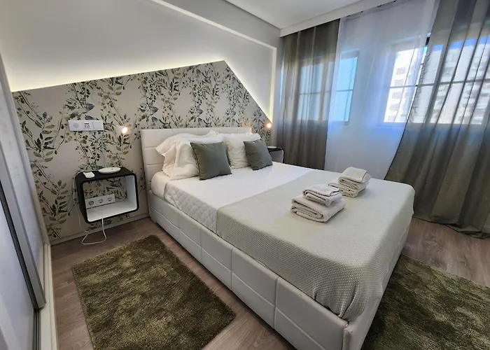 Ria Center Apartment - Right
