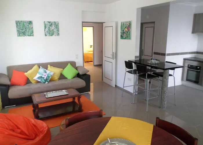Emilio\'S Apartment Just For You