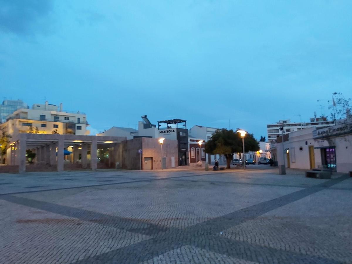 Casa Flor De Sal - Moradia No Centro De Faro! *