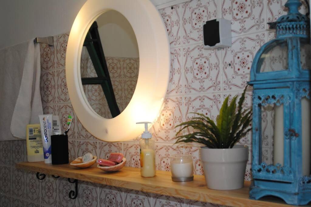 Marine Freestyler Glorious Terrace Apartment
