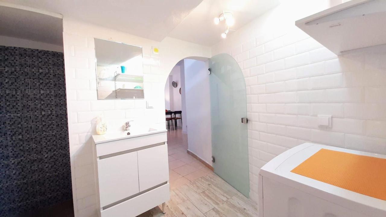 Happy Terrace Downtown Tiny House 100% Portuguese Faro