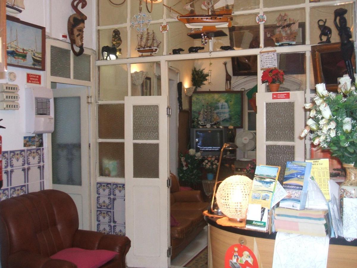 Residencial Dandy Guest house
