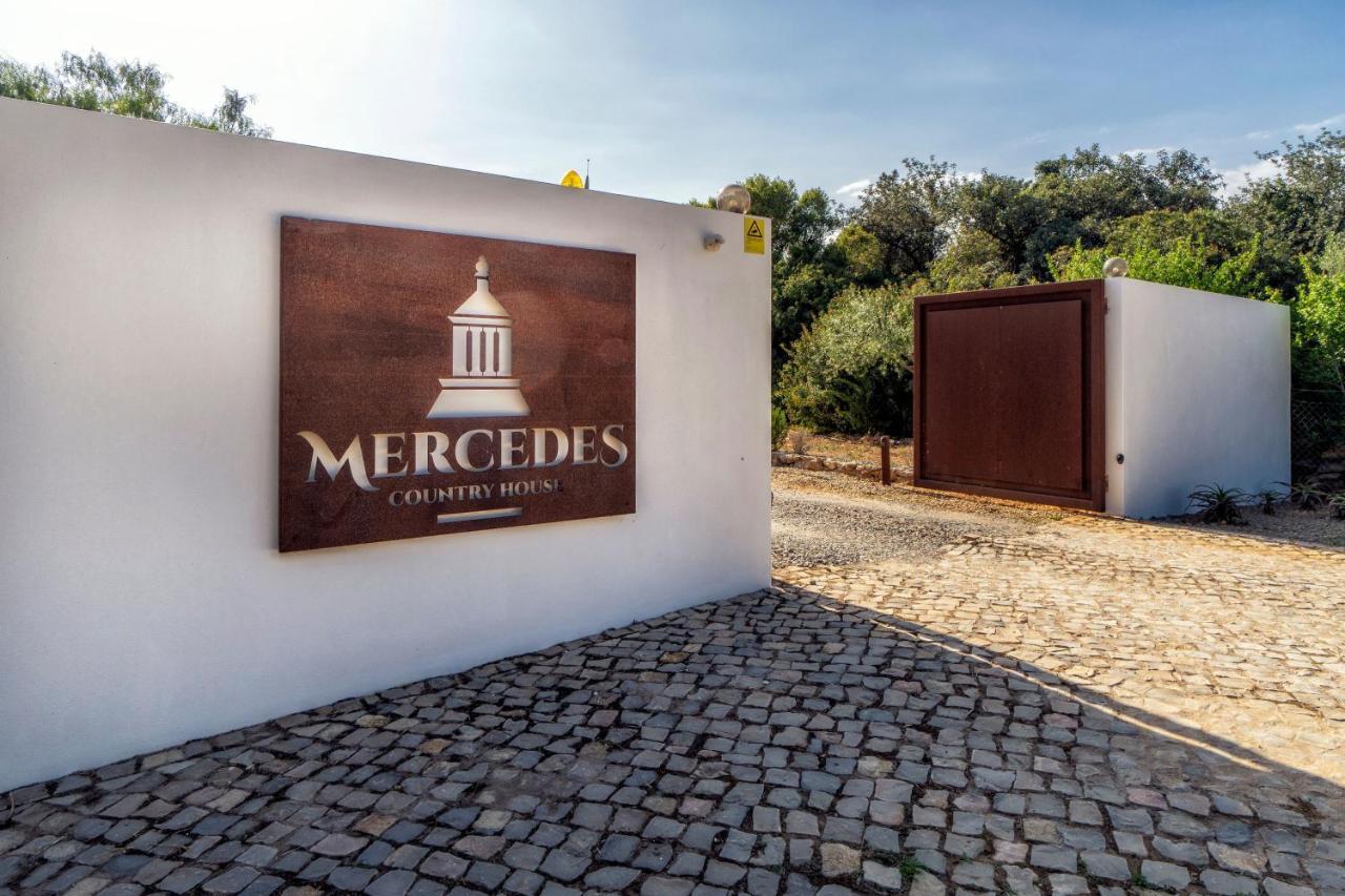 Country house Mercedes