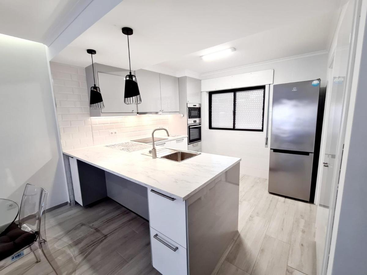 Central And New Fancy 2 Bedroom Apart.w/ 2 Wc Apartment Faro