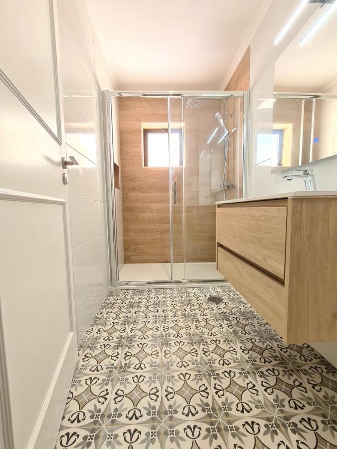Central And New Fancy 2 Bedroom Apart.w/ 2 Wc Apartment *
