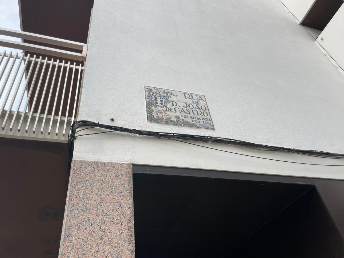 Apartamento 2q No Centro *