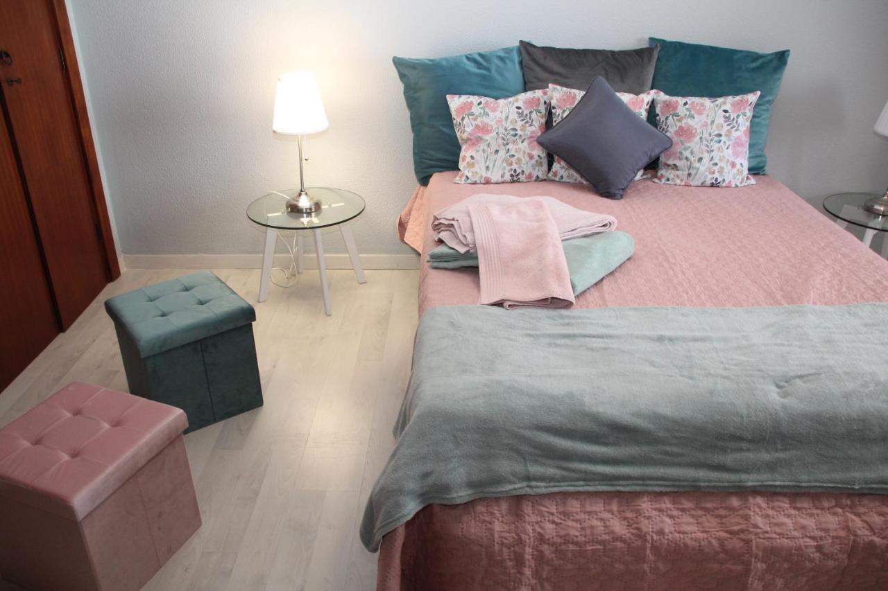 Apartment Ricardo Rolao Vista Mar - Edificio Oasis - Bedrooms Faro