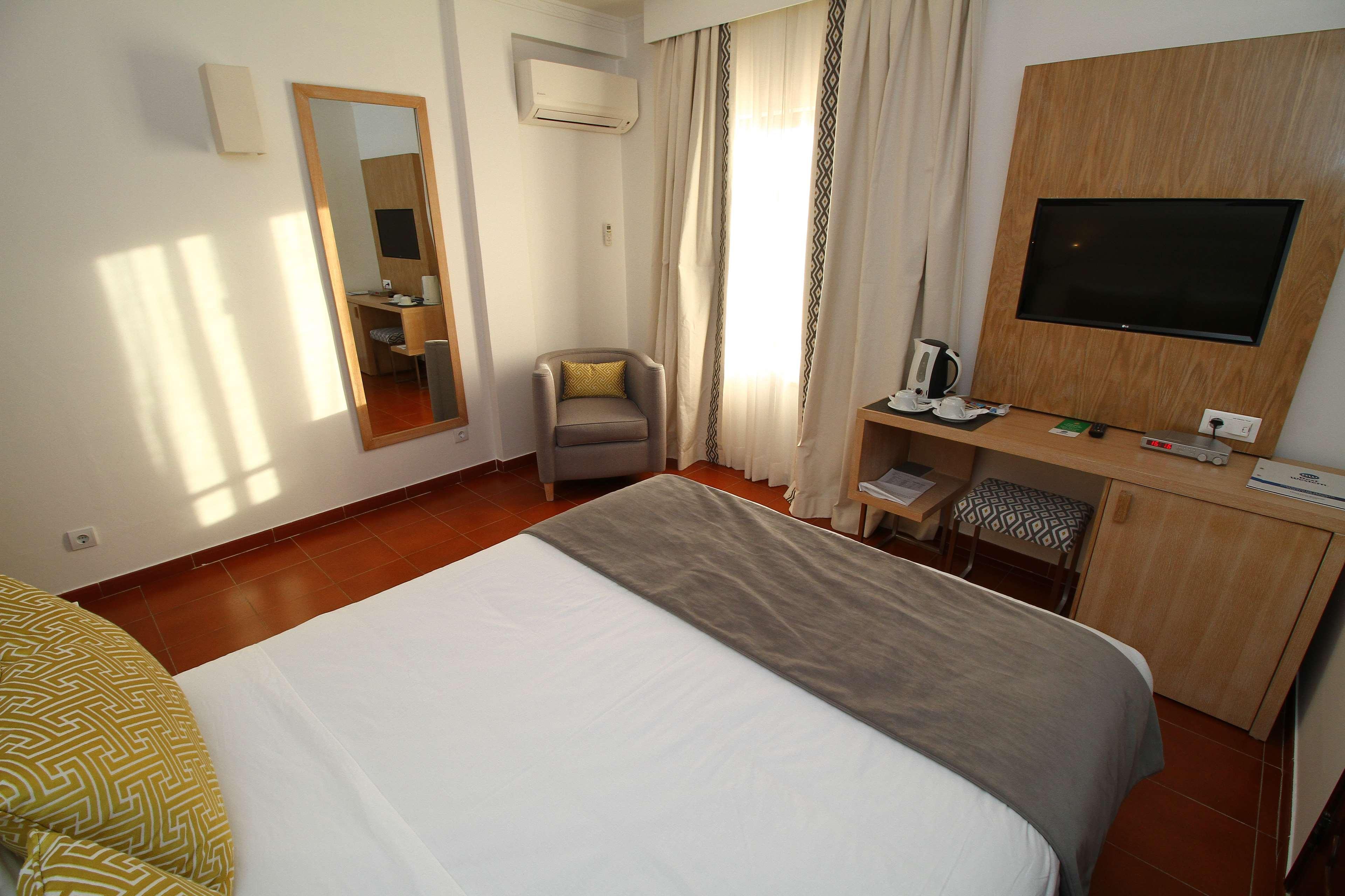 Best Western Dom Bernardo 3*