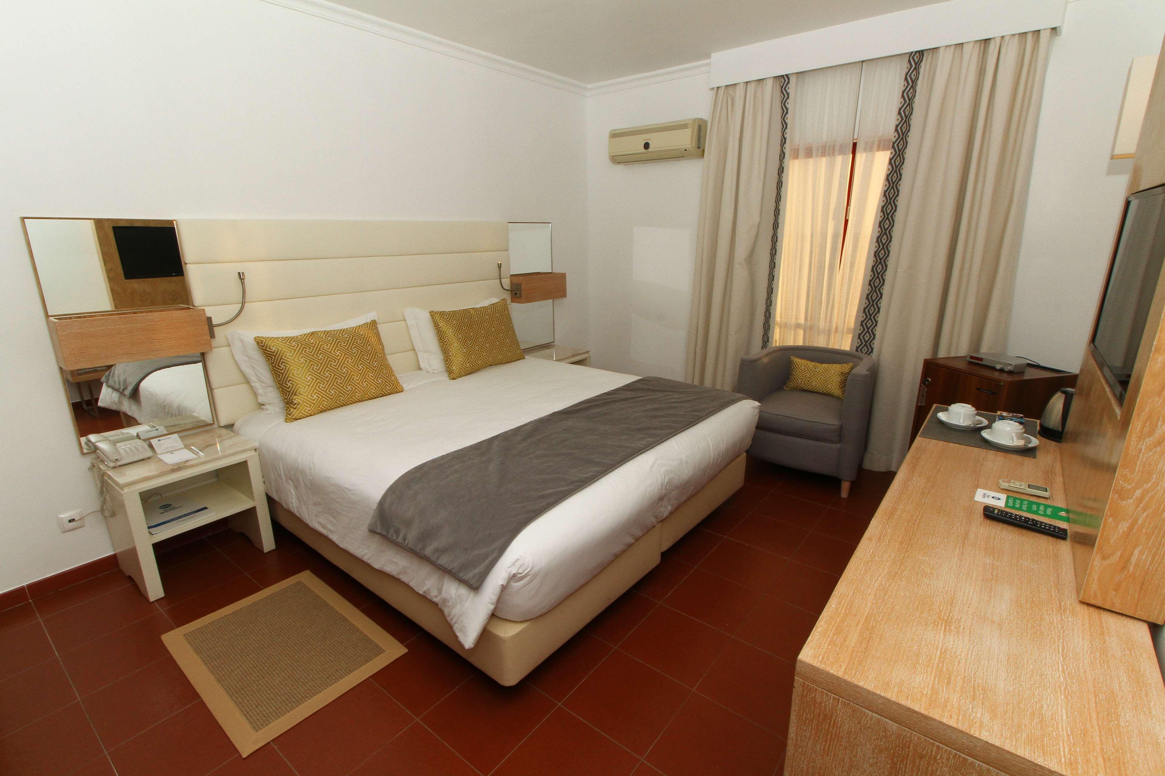 Best Western Dom Bernardo Faro