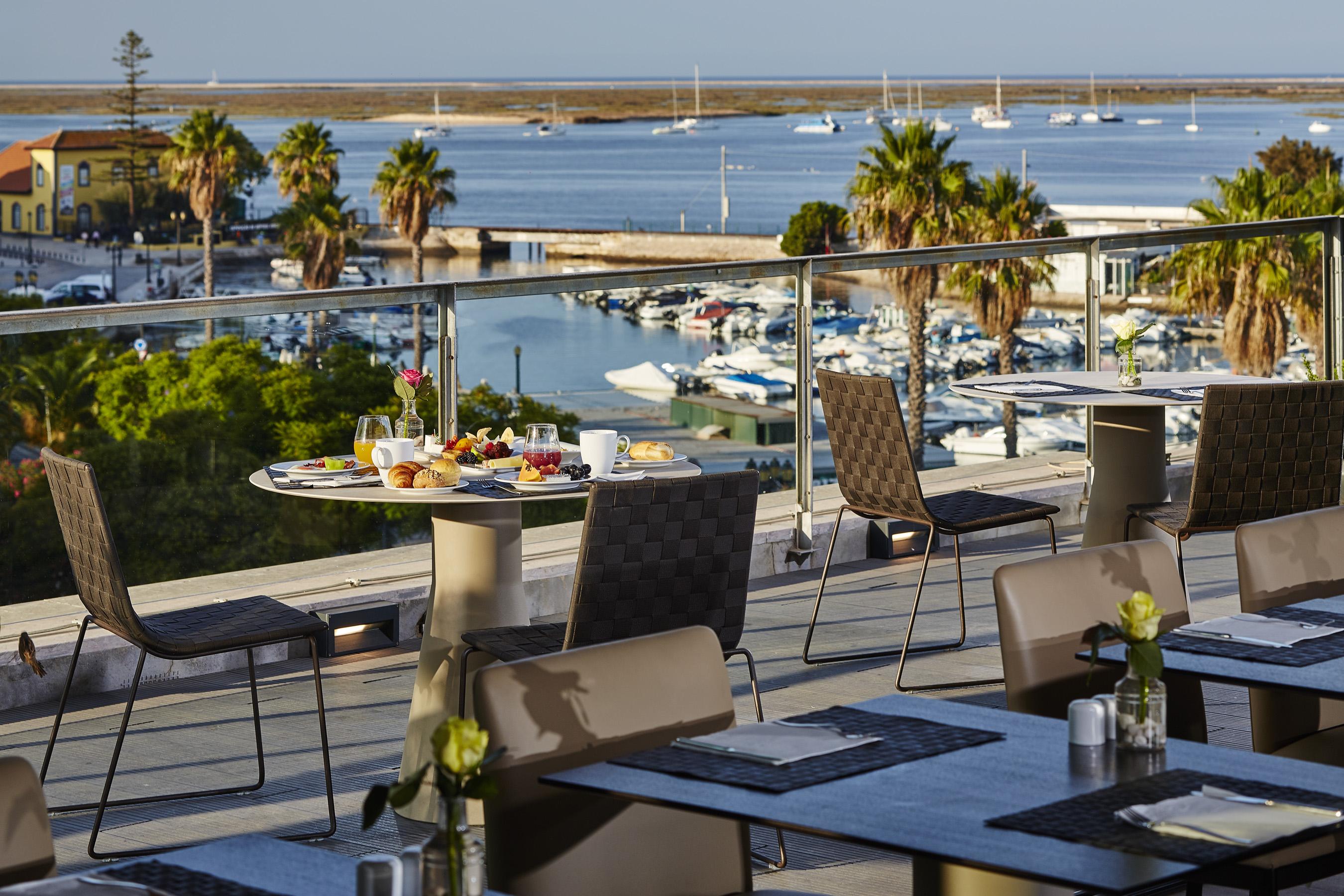 Hotel & Beach Club