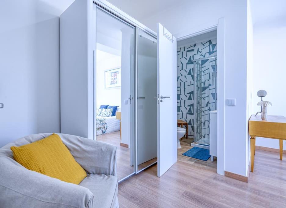 Center With Ac & Wifi * Faro