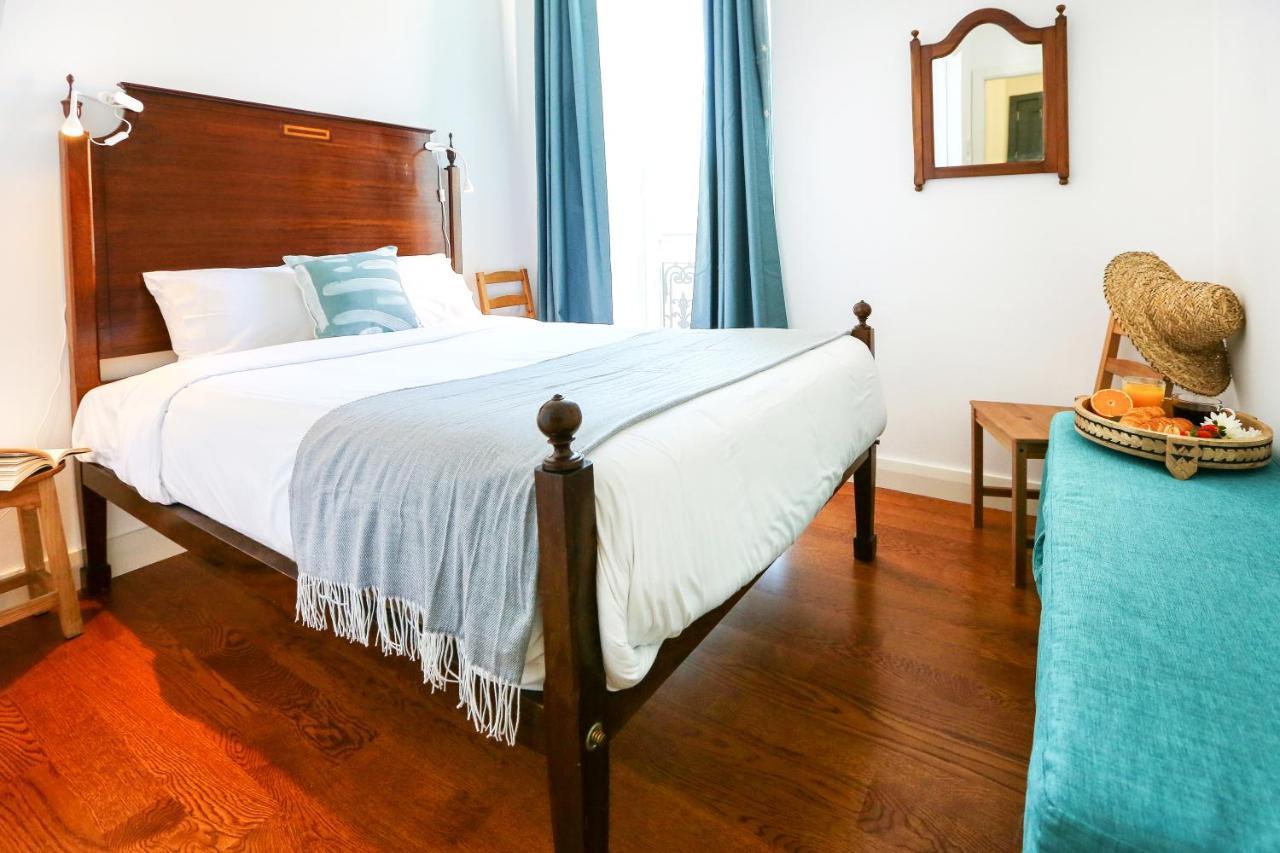 Apartment Jump Into The Lull *