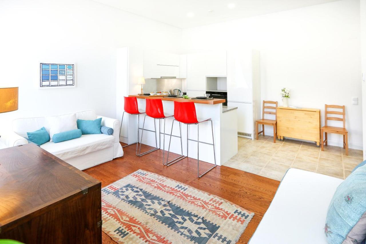 Apartment Jump Into The Lull