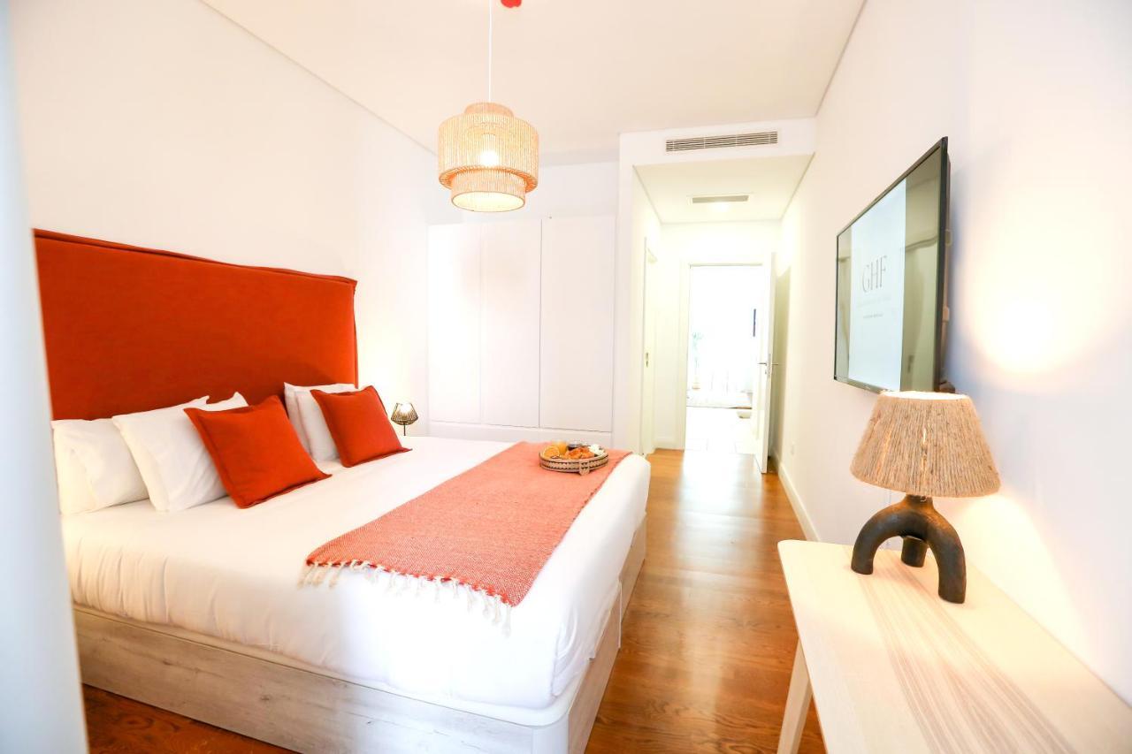 Away From Apartment Faro