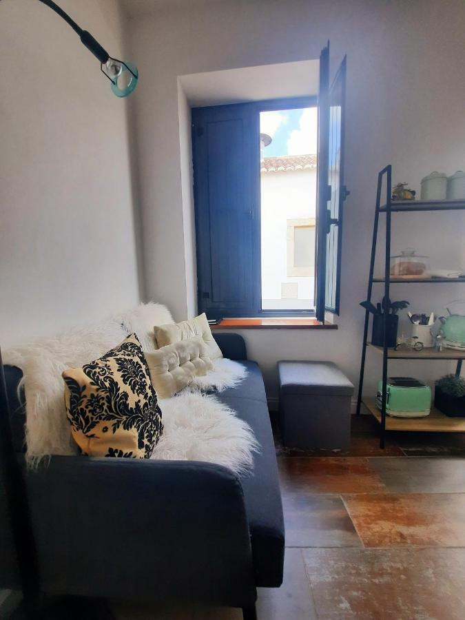 Apartment Casa A Julia In Faro's Heart