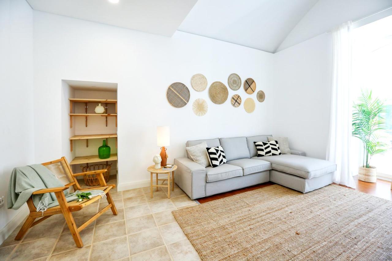 Apartment Away From