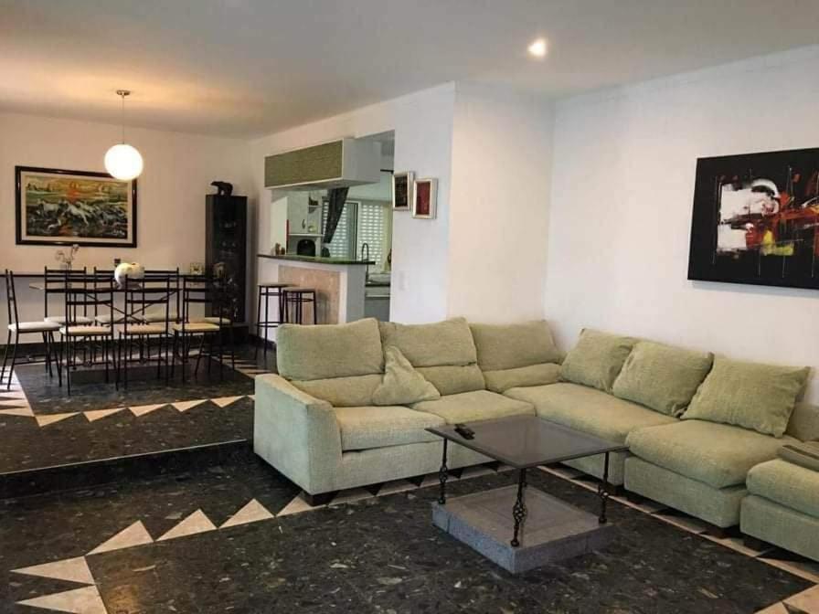 Dolphin House Hostel Faro