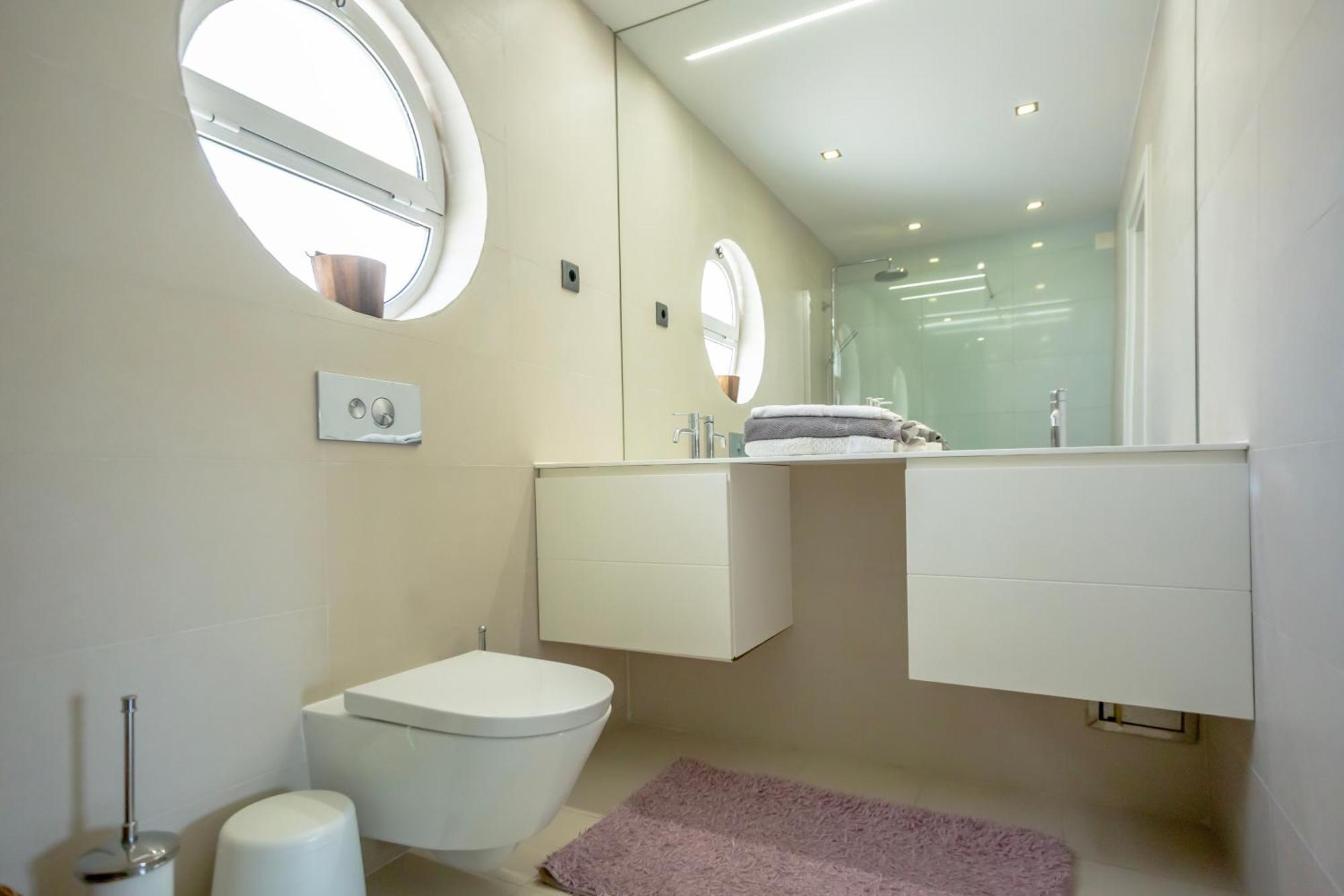 Holiday home Spacious House With Pool *