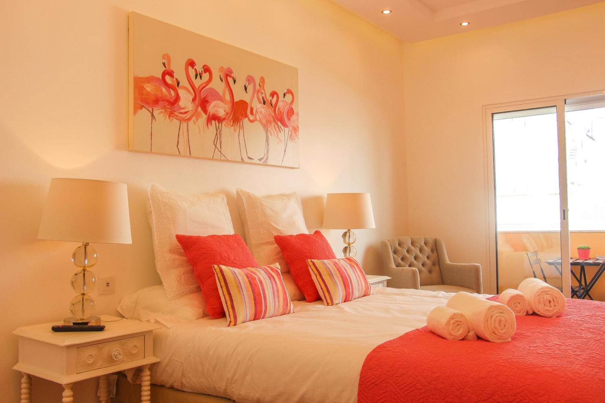 Sweet Apartment *