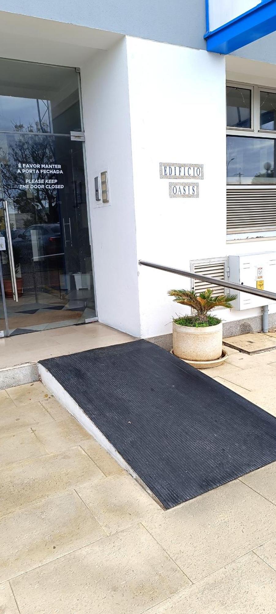 Ricardo Rolao Vista Mar - Edificio Oasis - Bedrooms Apartment *