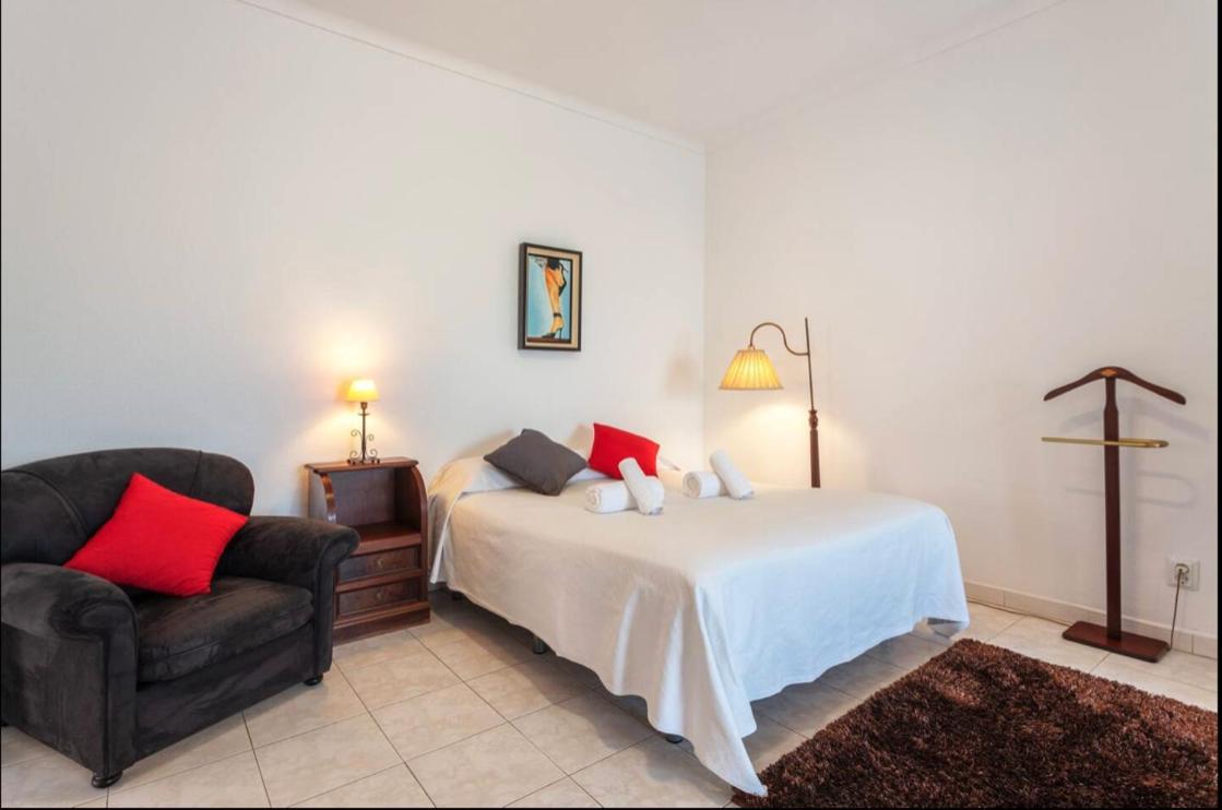 Blife Aerya Private - Airport Homestay Faro