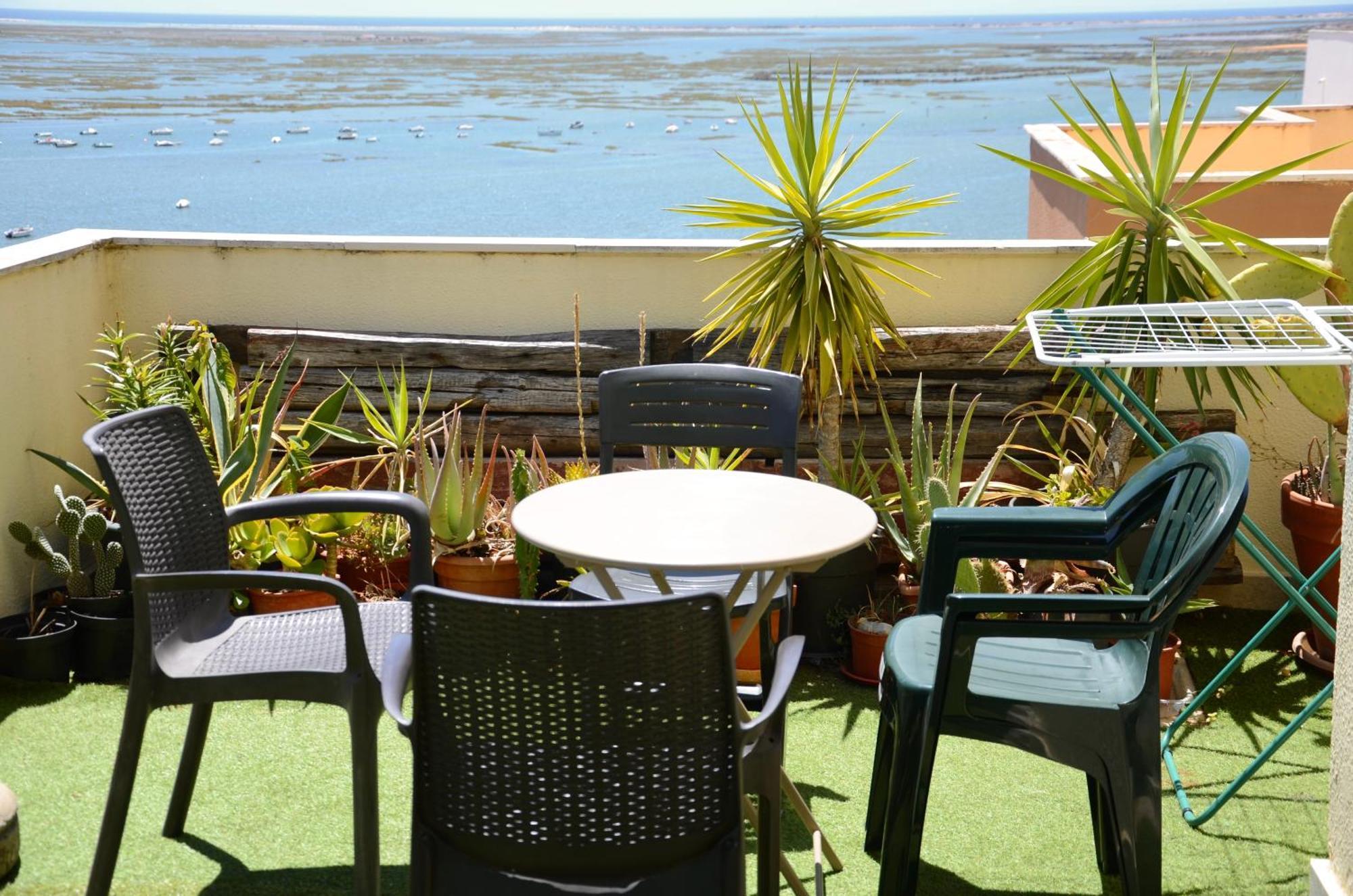 Ria Terrace Iii *