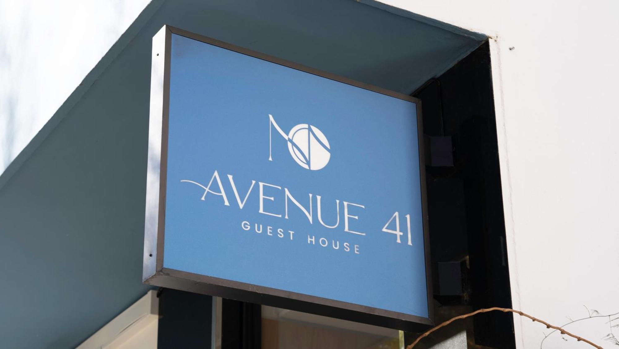 Avenue 41 Guest house *