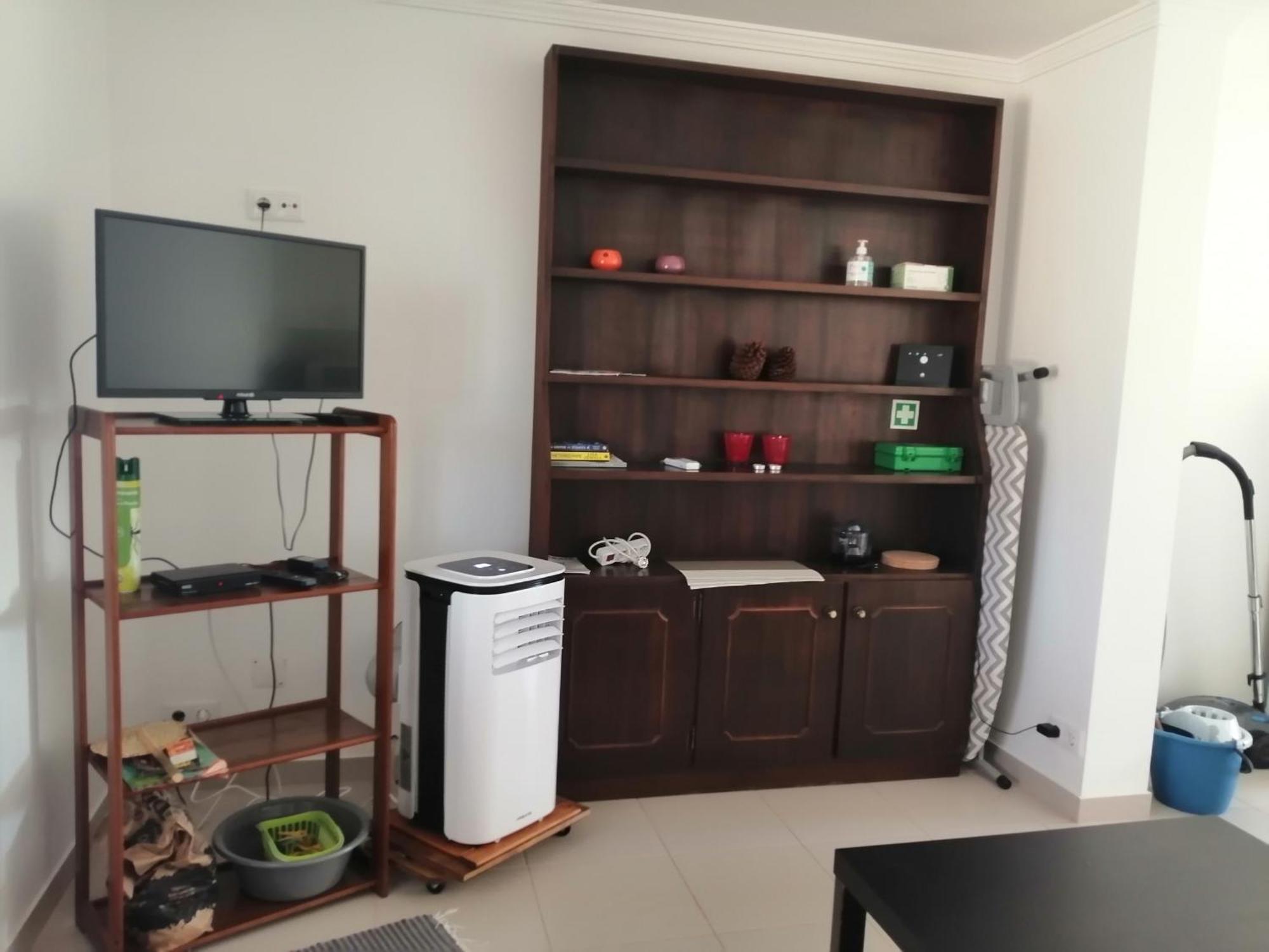 Duas Medronhal Em 520 - 2 * Faro