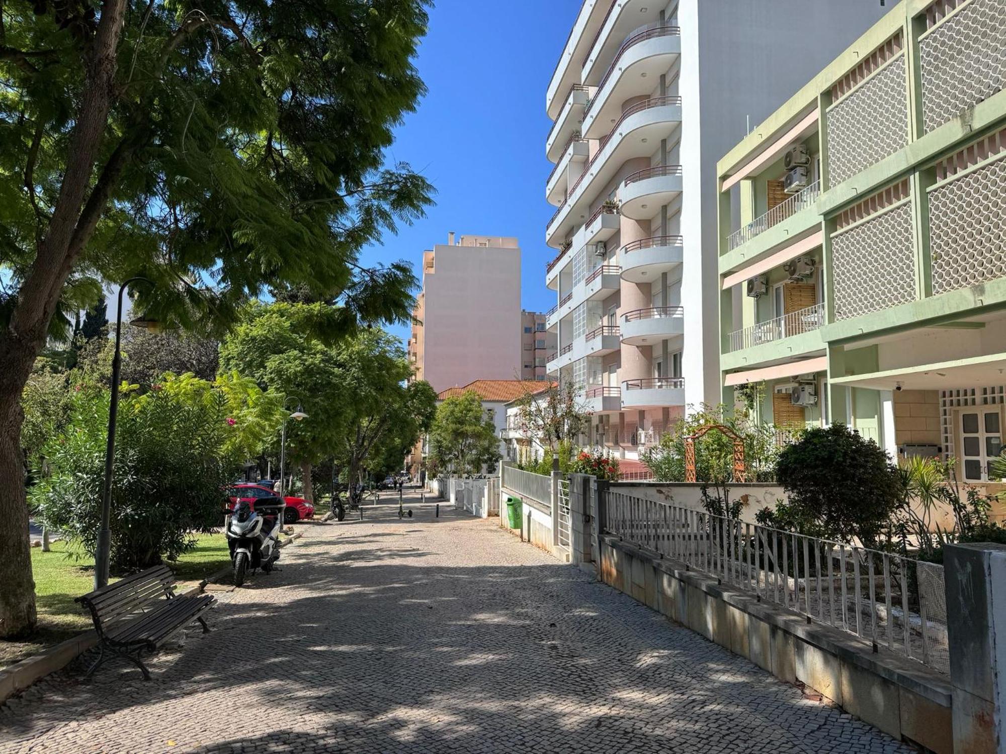 The Boulevard Nook * Faro