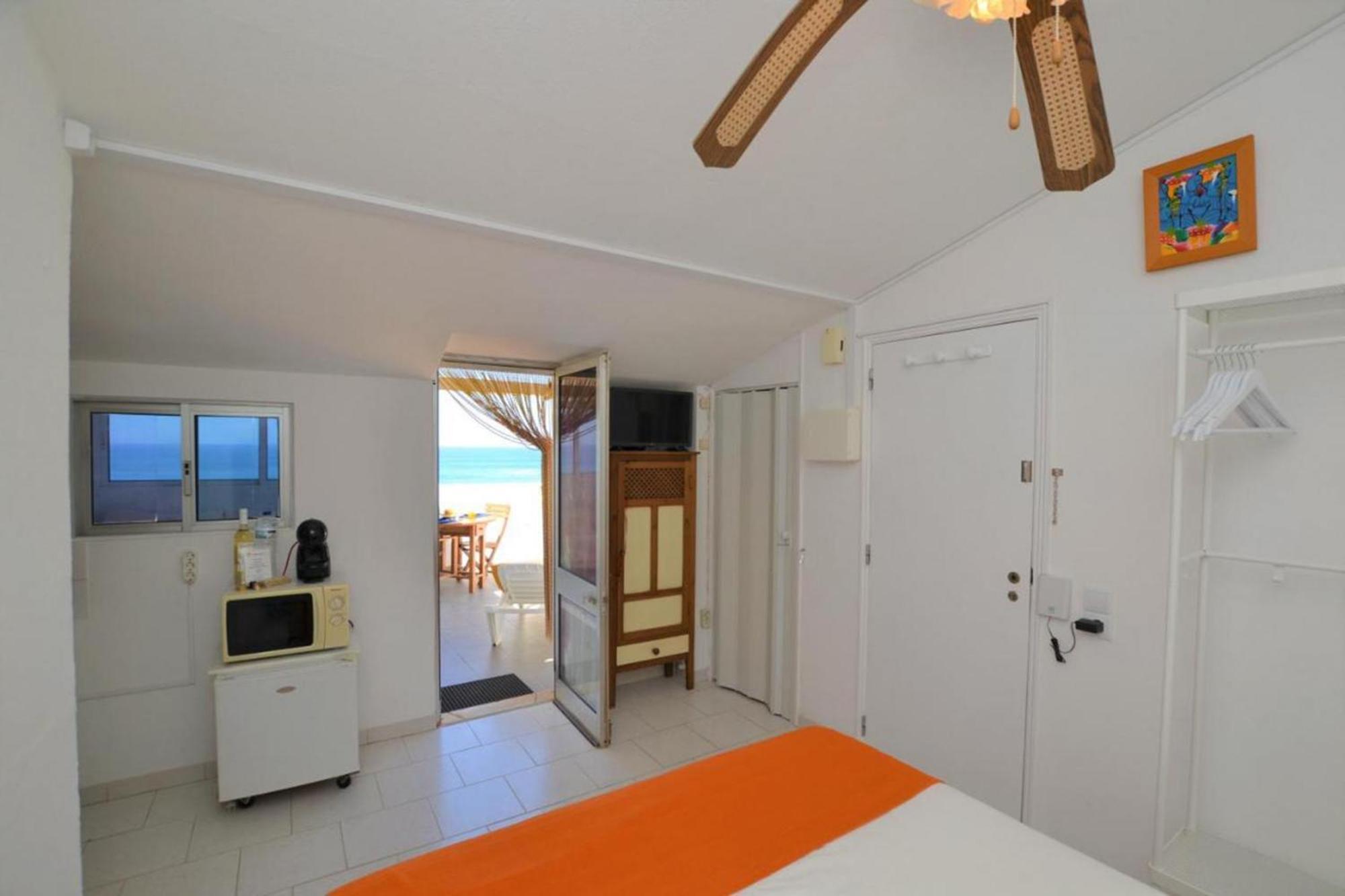 Ria Apartment *
