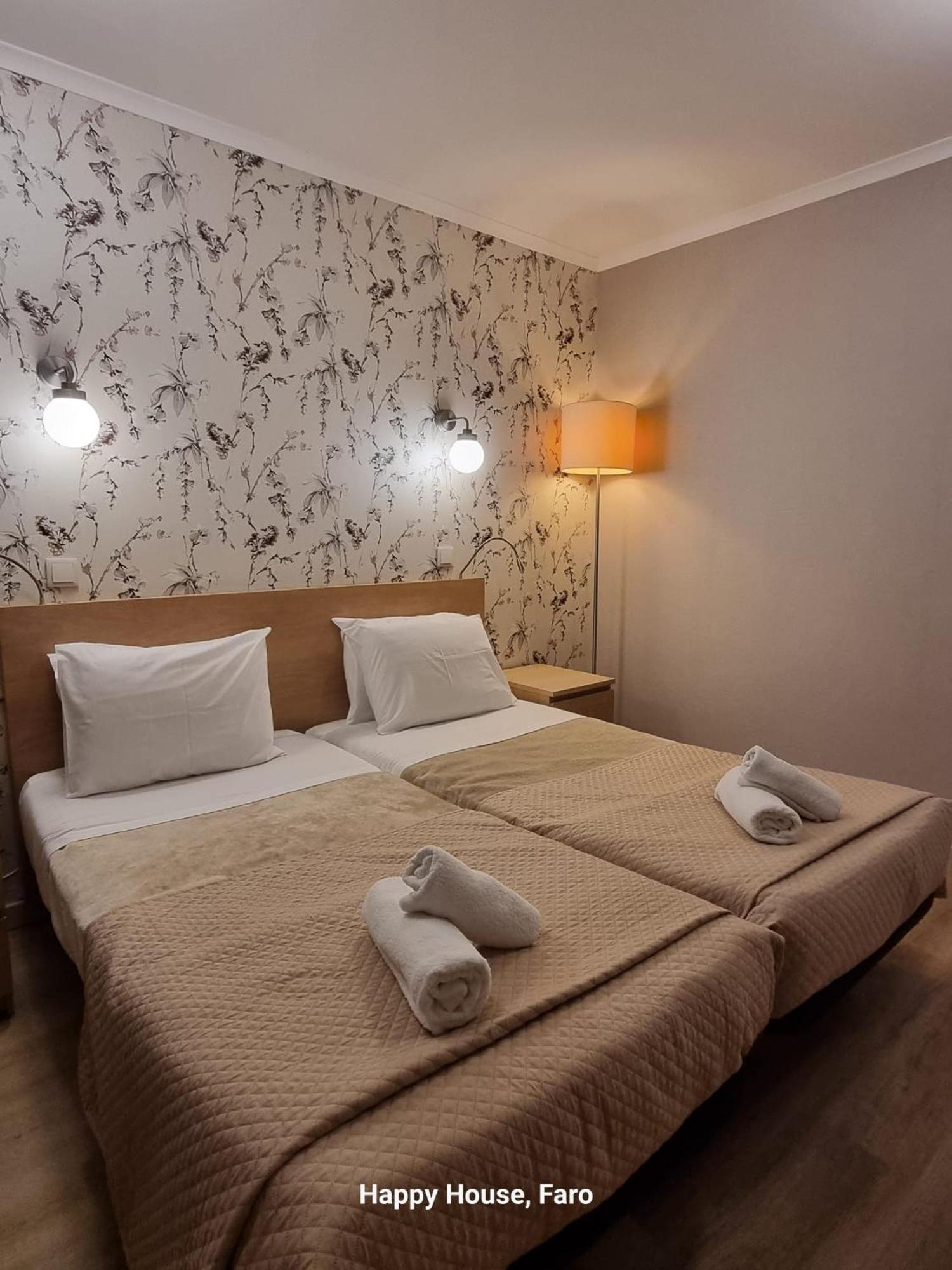 Guest house Happy House Faro