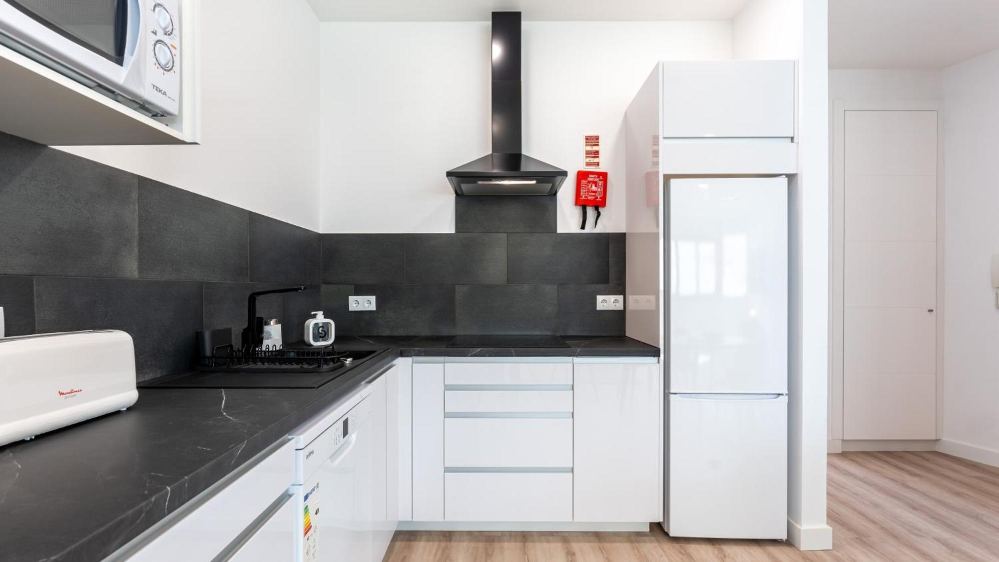 Apartment Modern Retreat 2 In By Lovelystay