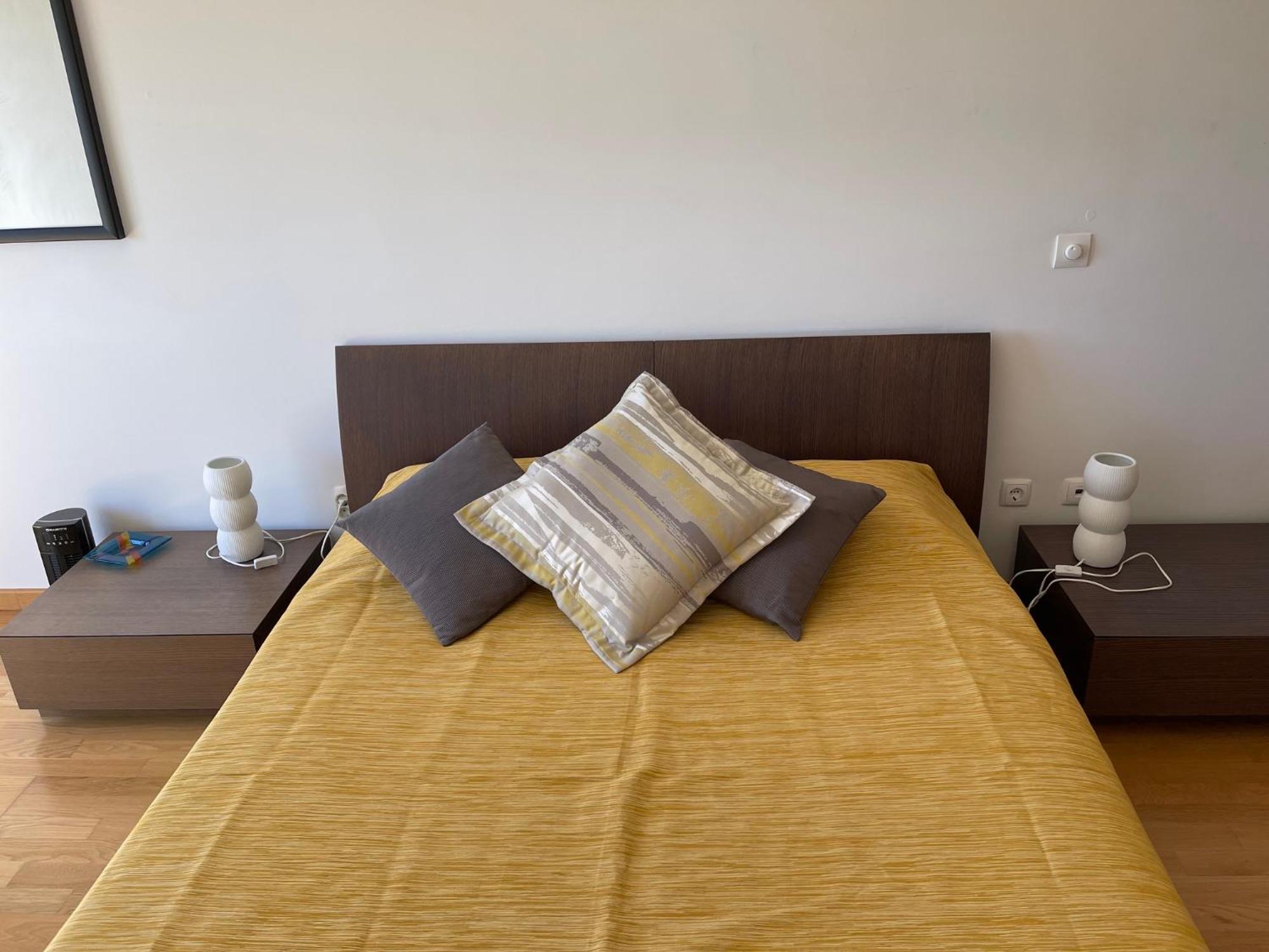Your Place In Faro