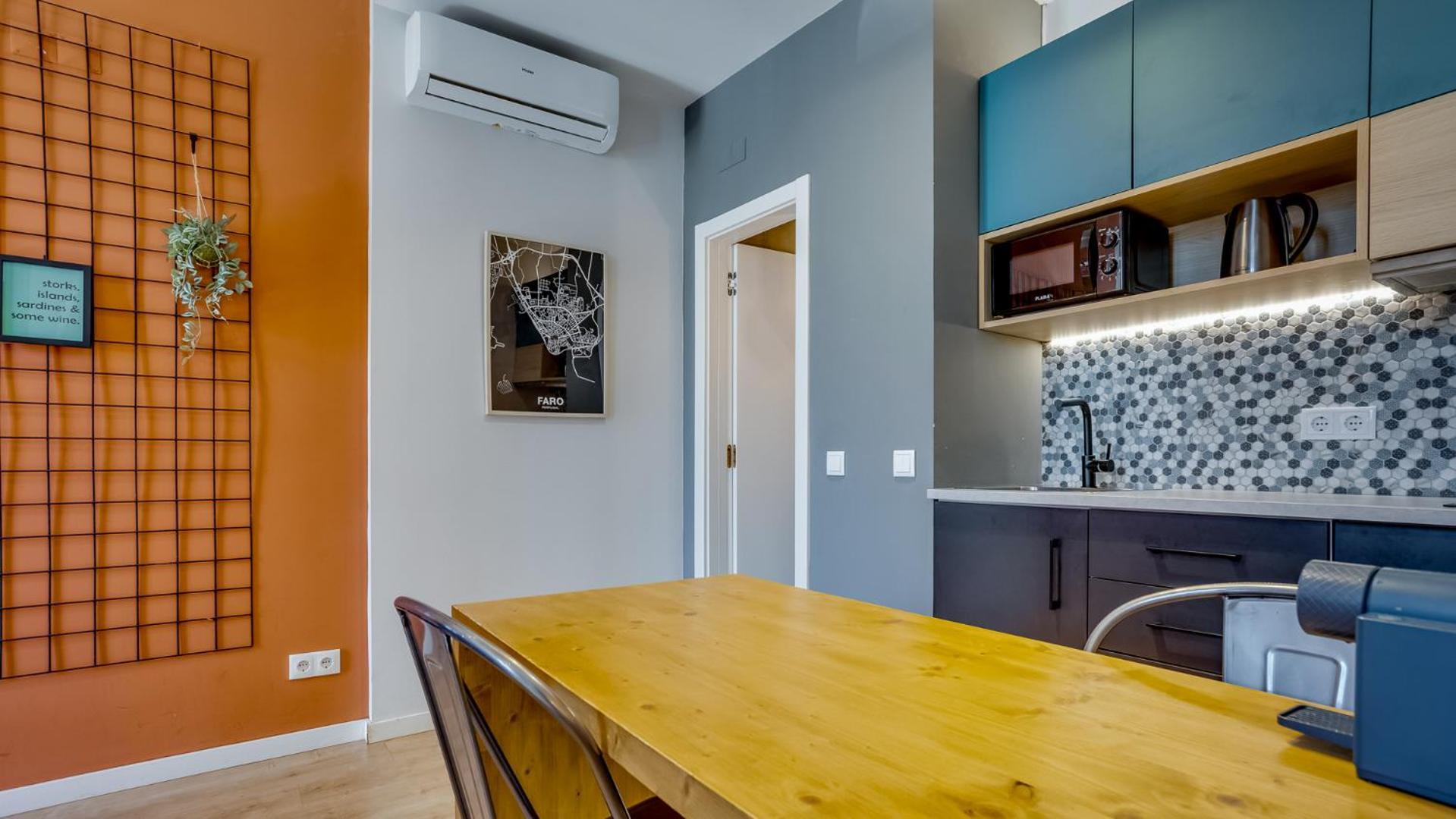 Hostellicious