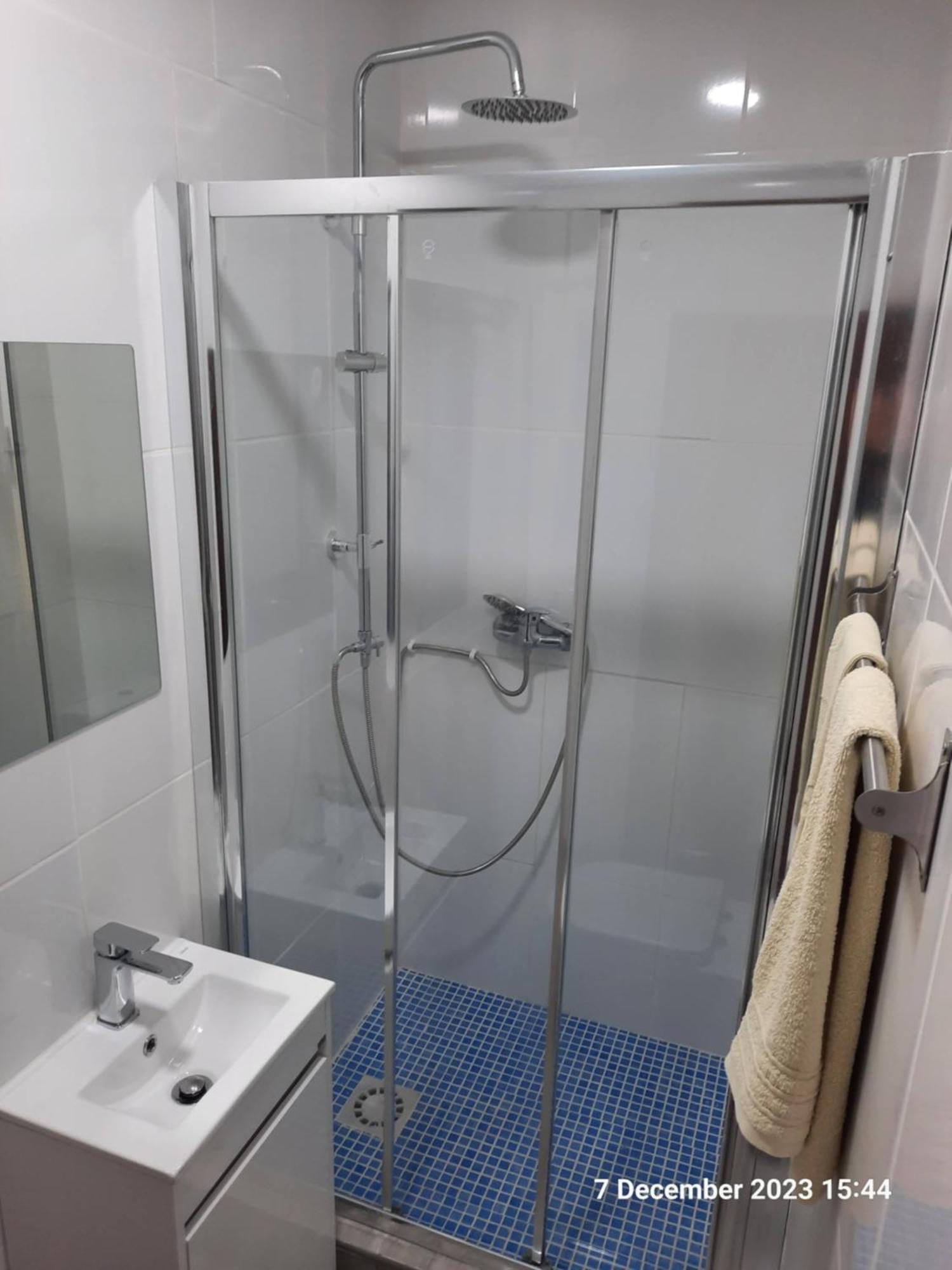 Blife Aerya Private - Airport Homestay Faro