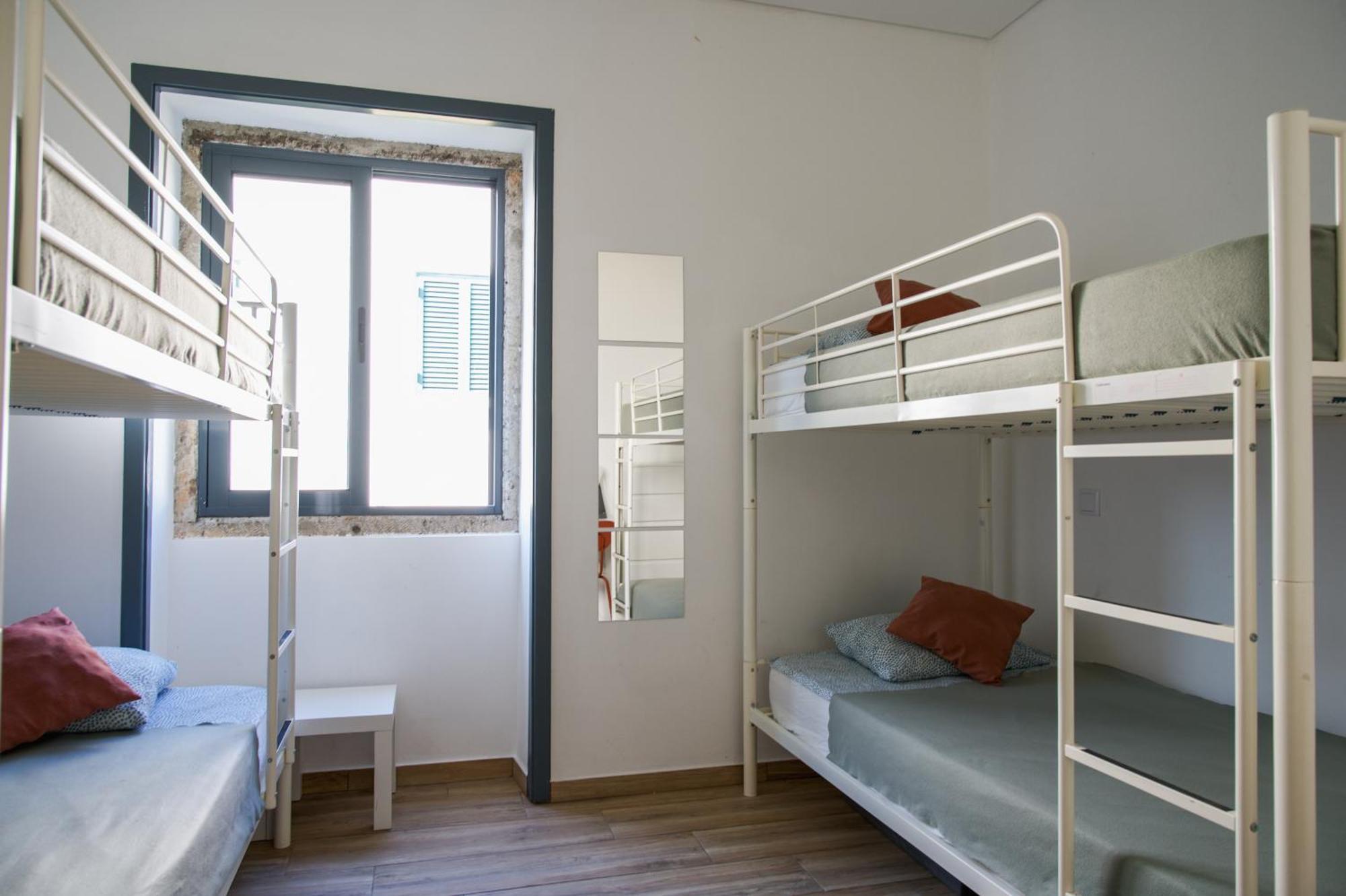 Homestay Cinderela House *