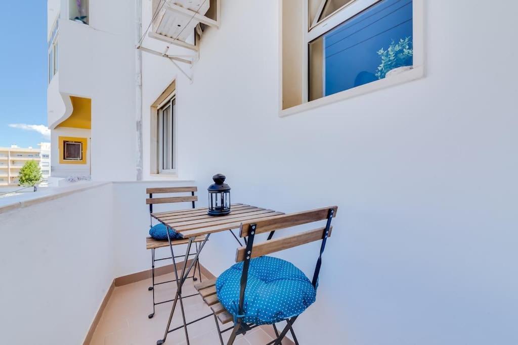 Spacious 2 Bedroom In * Faro