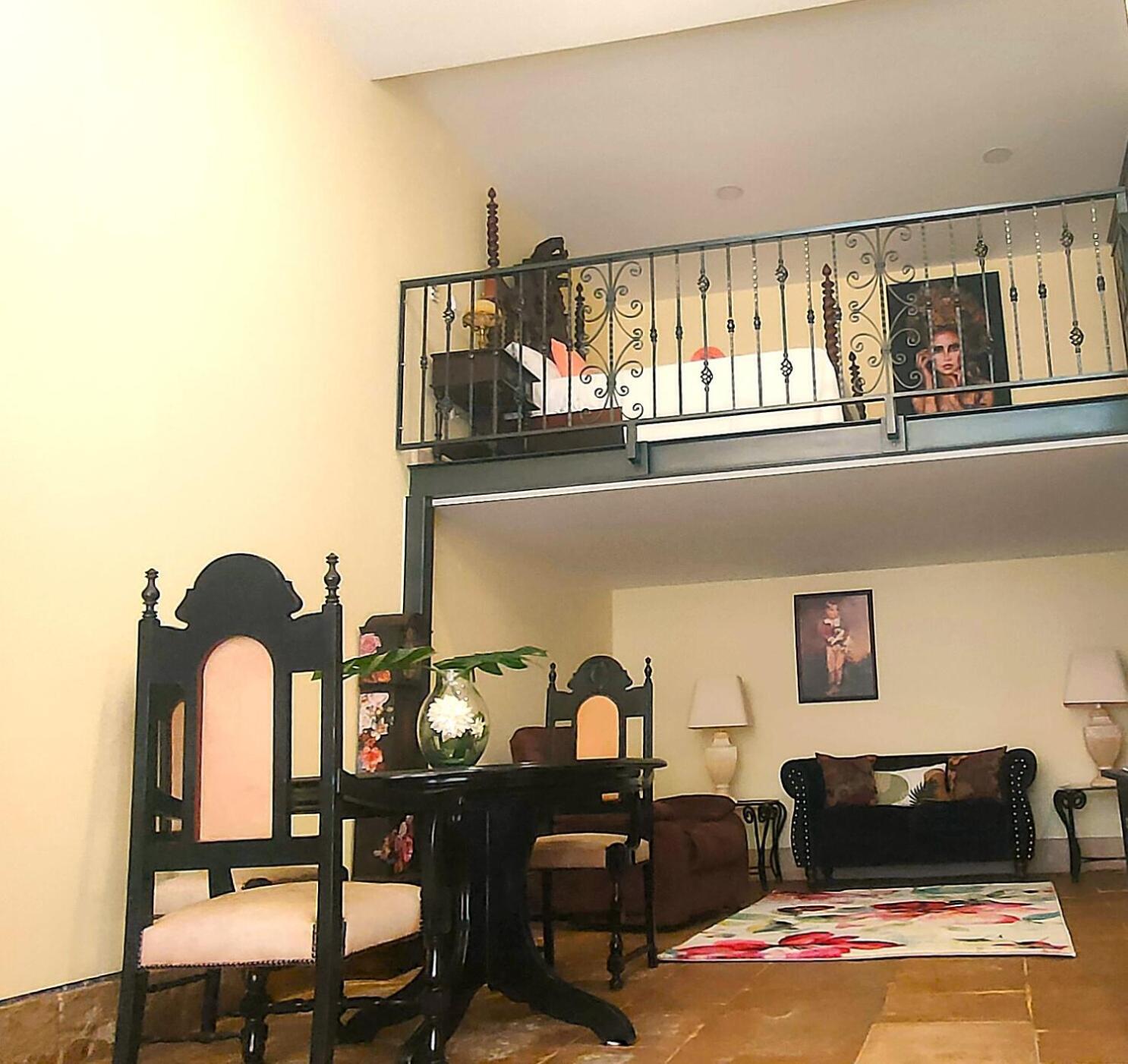 Grand 56 Apartment *