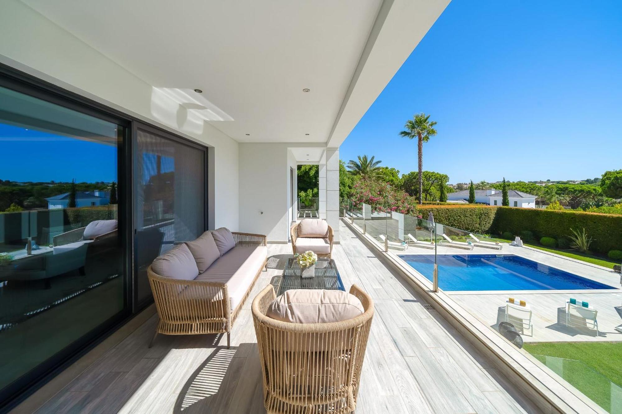 Villa Sole In Quinta Do By Lovelystay Faro